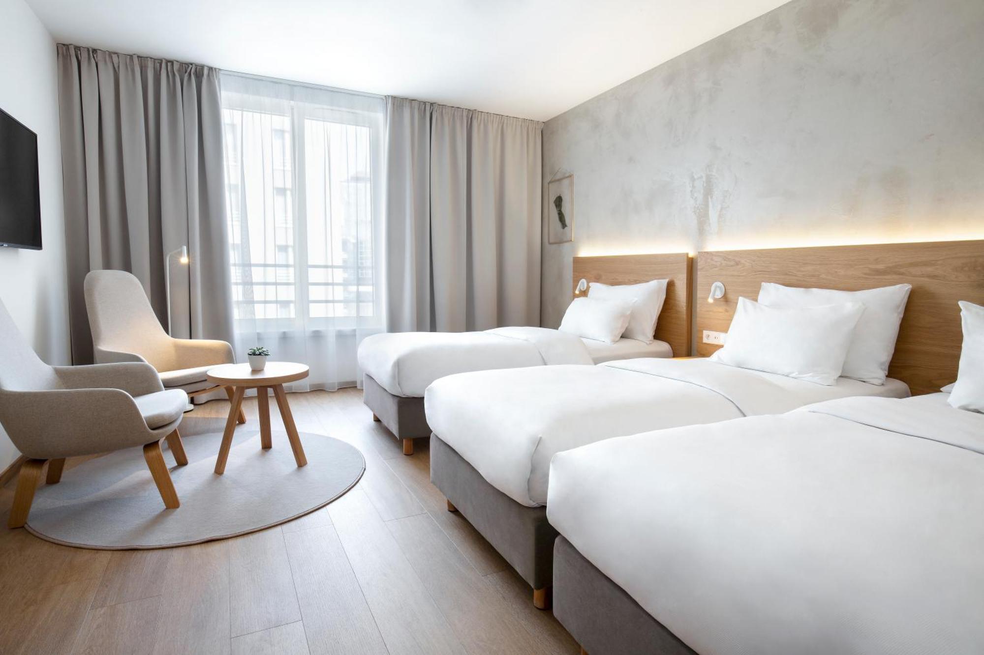 Superior Triple Room,1274951086:JPEG